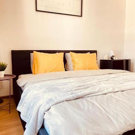 Spacious,Stylish And Comfortable 2 Room Apartment With Million Dollar View Varşovia Exterior foto